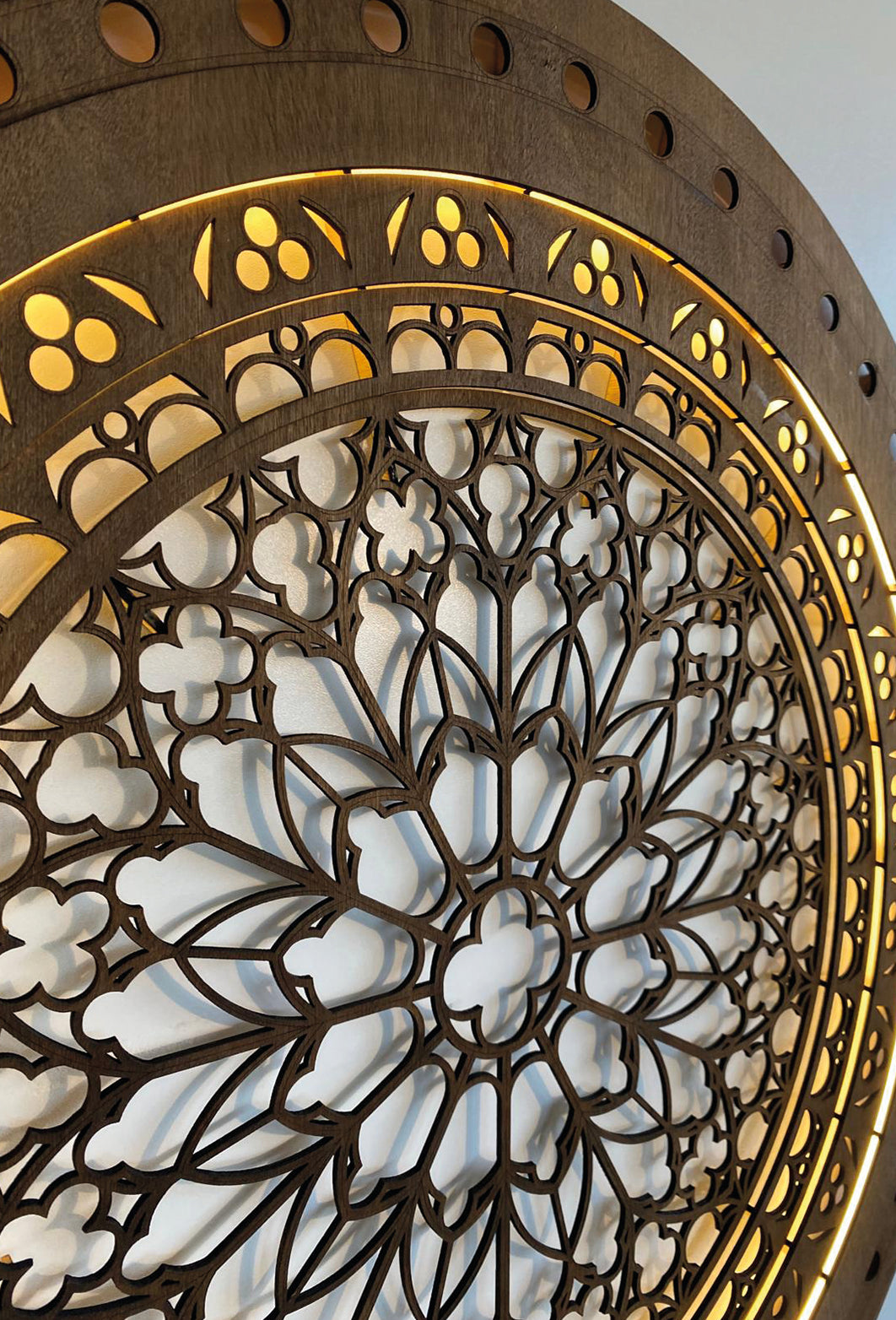 notre dame de paris / 110 cm