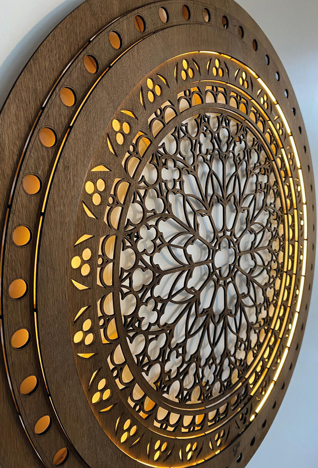 notre dame de paris / 110 cm